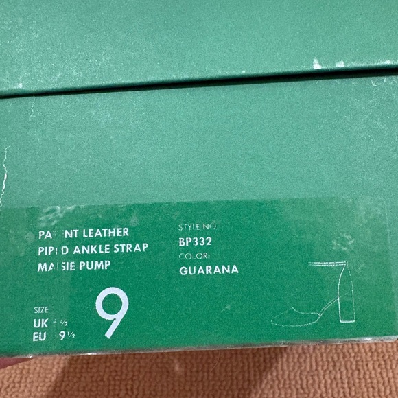 J. Crew NWT Orange Patent Leather Maisie Pump, size 9 - Picture 4 of 7